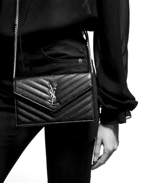 ysl portafogli envelope|st laurent envelope bag.